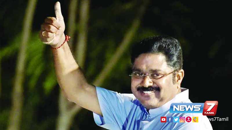 இரட்டை இலை வழக்கு: டிடிவி தினகரன் ஆஜர்